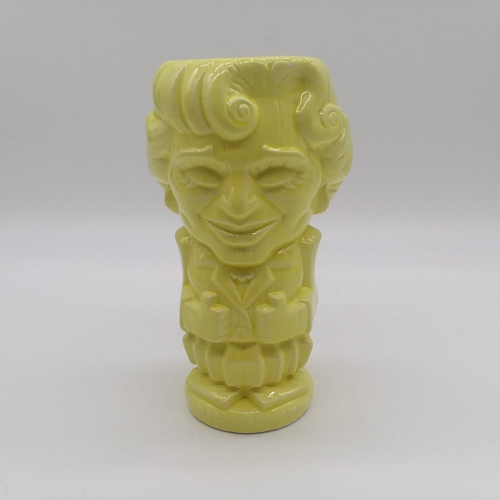 Geeki Tikis Golden Girls Rose Mug Betty White